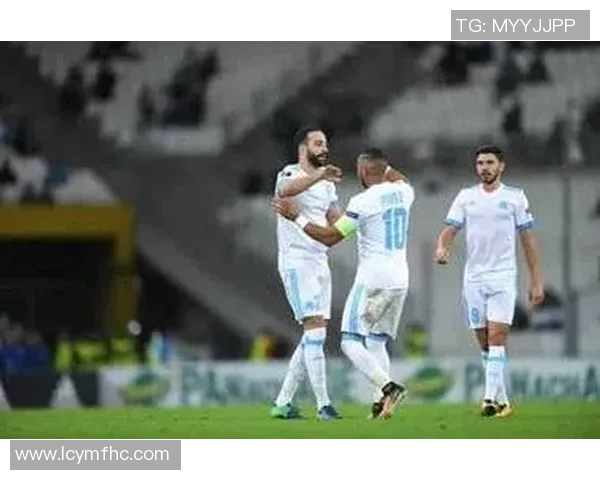 马赛主场迎战瓦朗谢讷争夺法甲积分榜关键战役 马赛主场迎战瓦朗谢讷争夺法甲积分榜关键战役